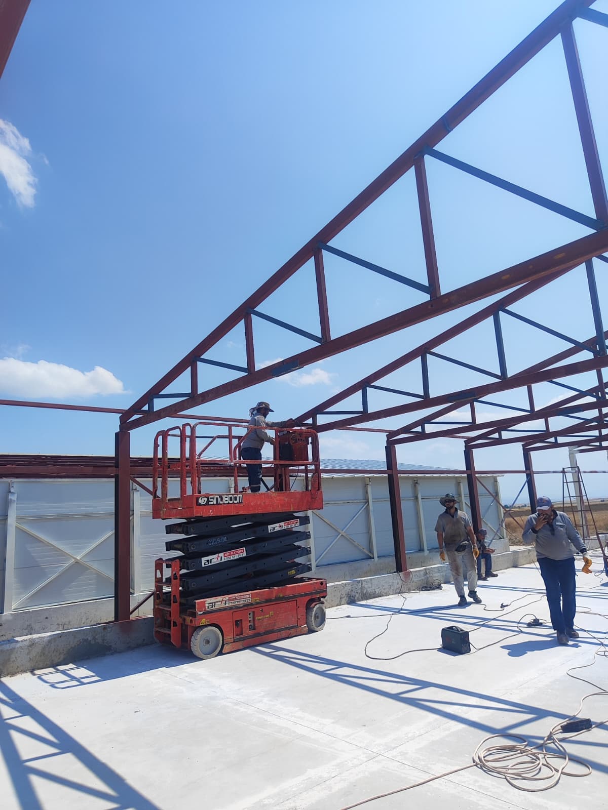 Gaziantep OSB Tekstil ve Gıda Sanayi Manlift Kiralama saha çalışması